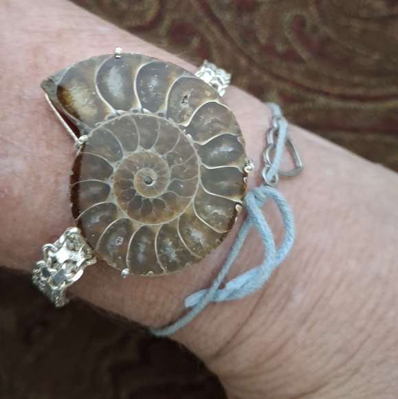 New Amonite Fossil Silver Bracelet. - Picture 11 of 13